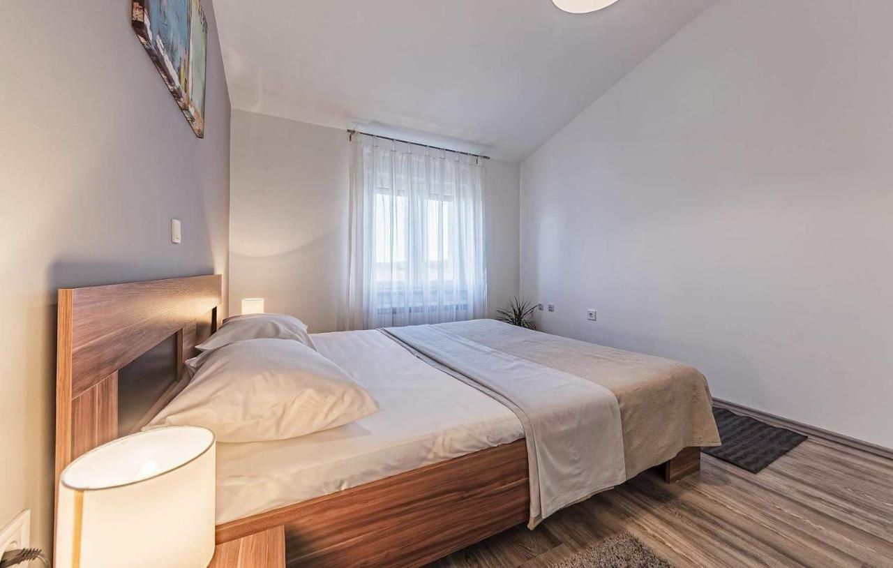 Apartment Lavander 01 Пула Экстерьер фото