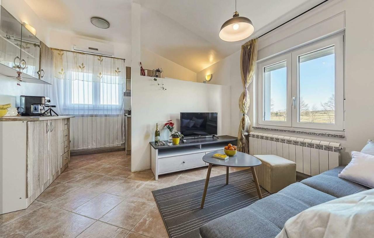 Apartment Lavander 01 Пула Экстерьер фото